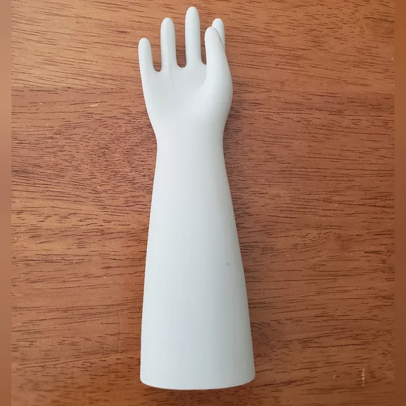 White Hand Jewelry Holder Mold Glove Ceramic Porcelian - Picture 5 of 5